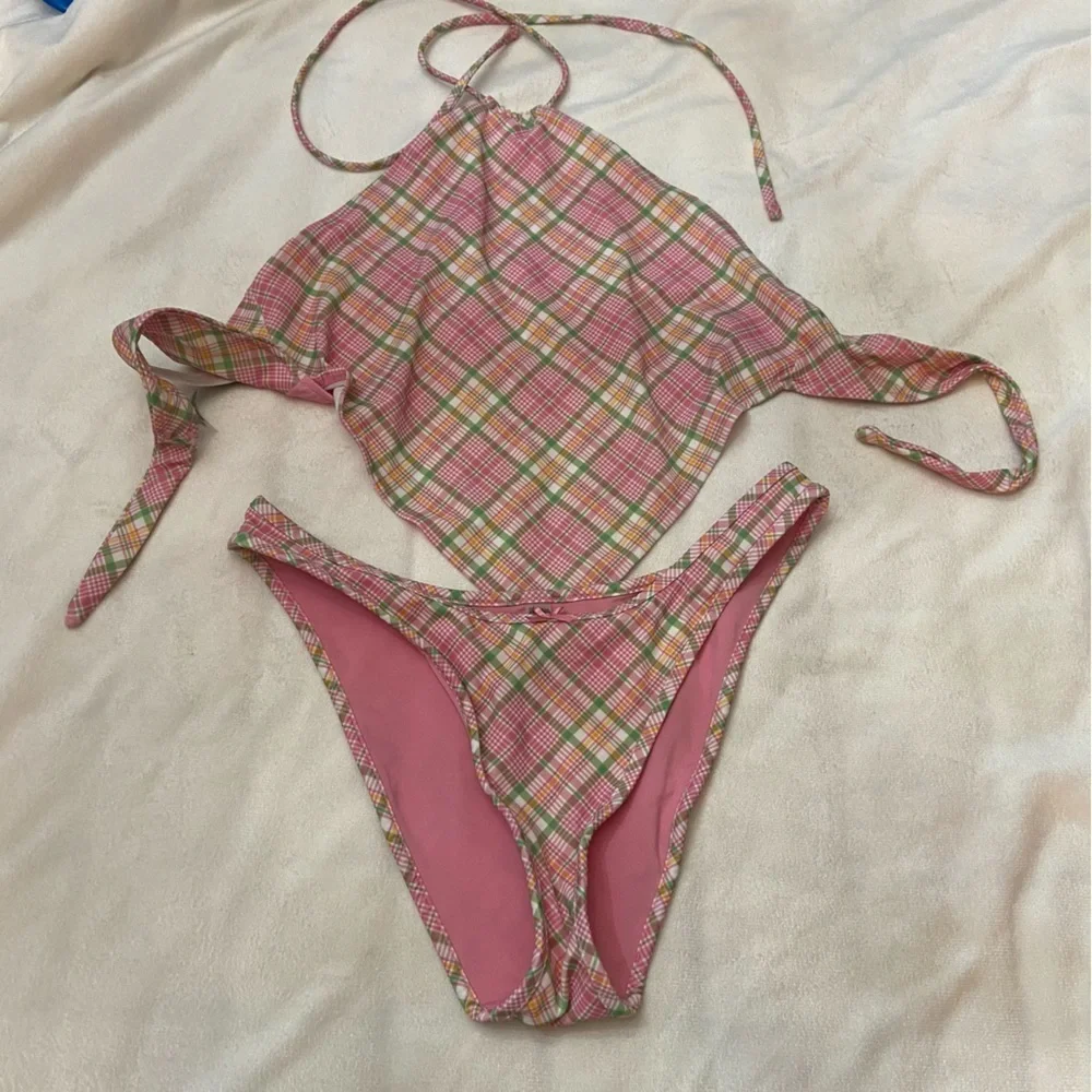 New! Frankie's Bikinis x PINK golden hour strawberry Plaid Bikini 3991
